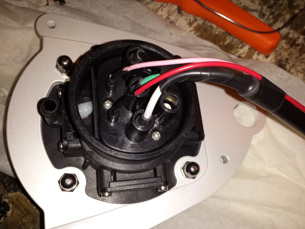 E-Streetquad Charge inlet connected and continued with wire harness